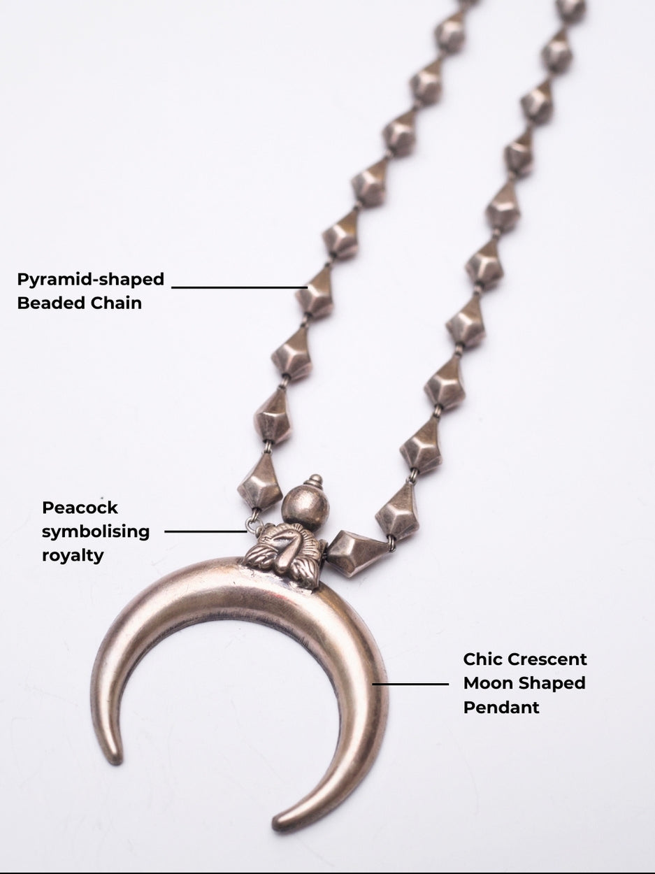 Nandini's Fav- Luna’s Embrace Necklace