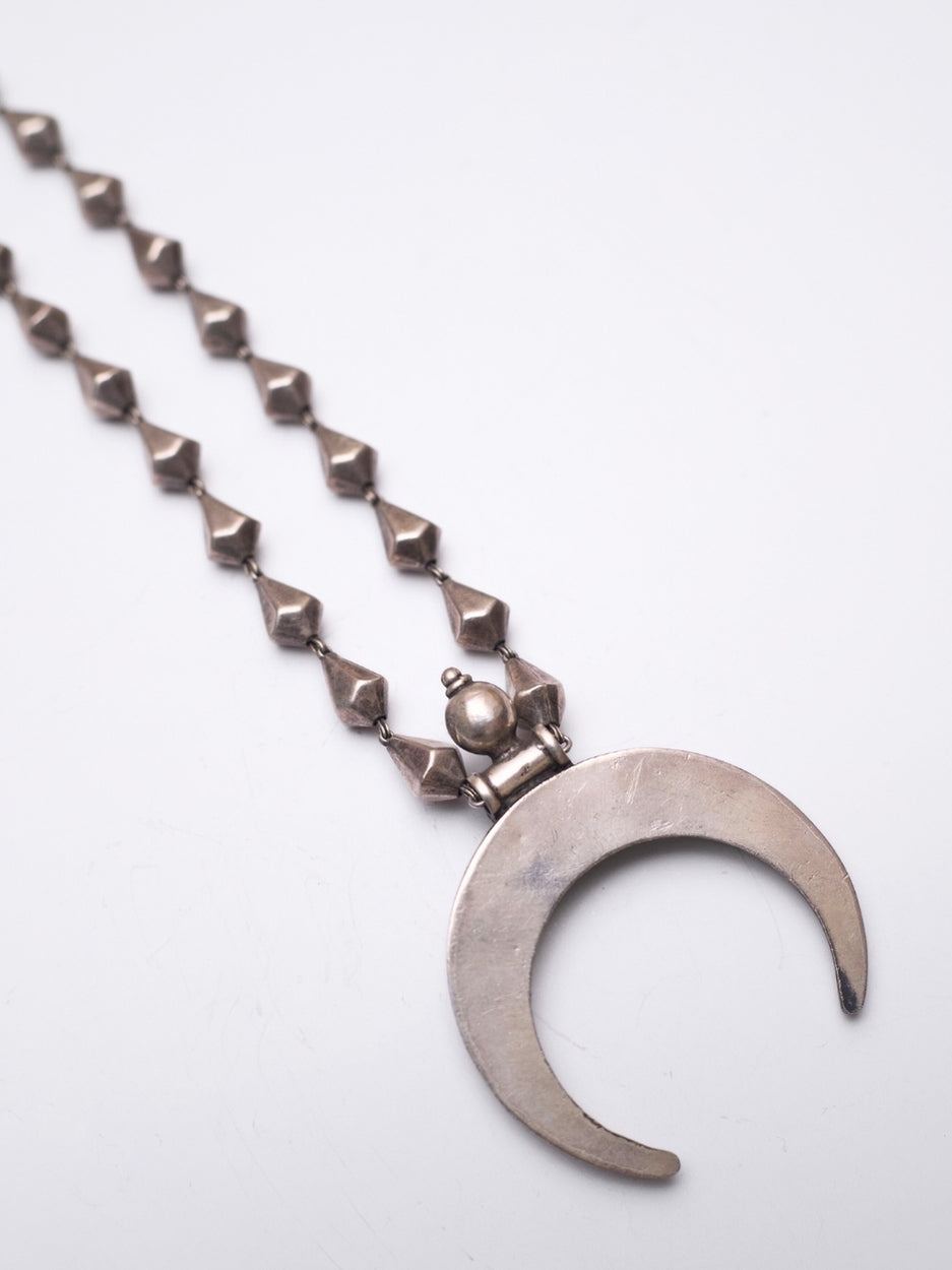 Nandini's Fav- Luna’s Embrace Necklace