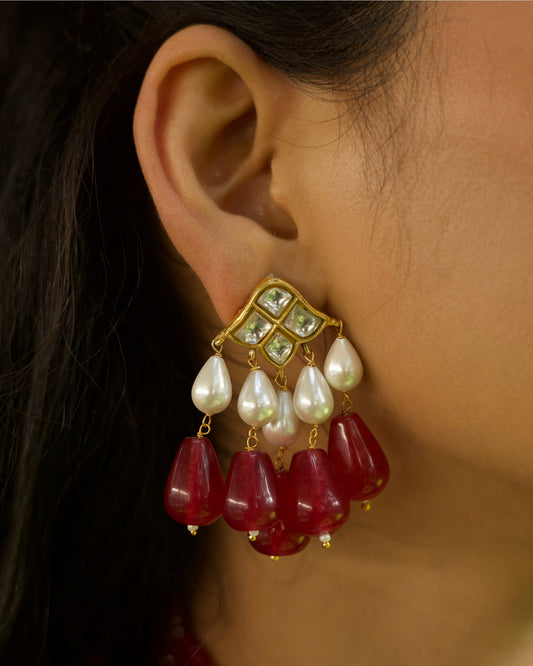 925 silver gold-polished earrings with kundan top, pearl drops and deep red pomegranate bead clusters