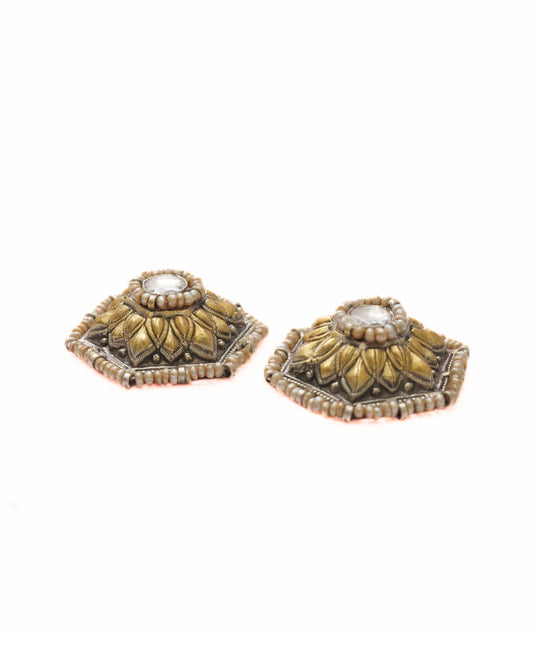 Goldleaf Studs