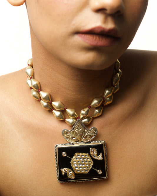 The Black Loom Choker