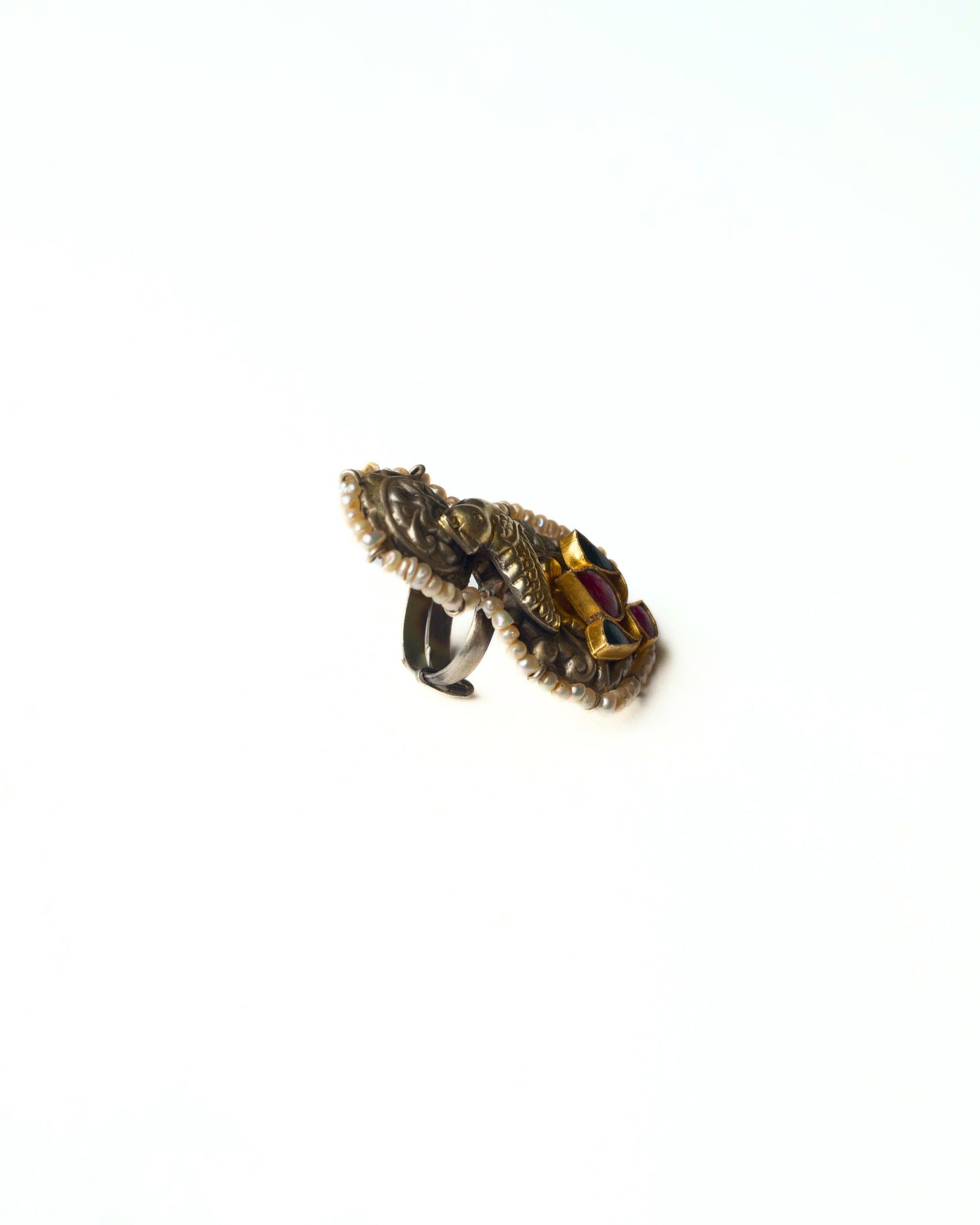 Sonchiraiya Ring