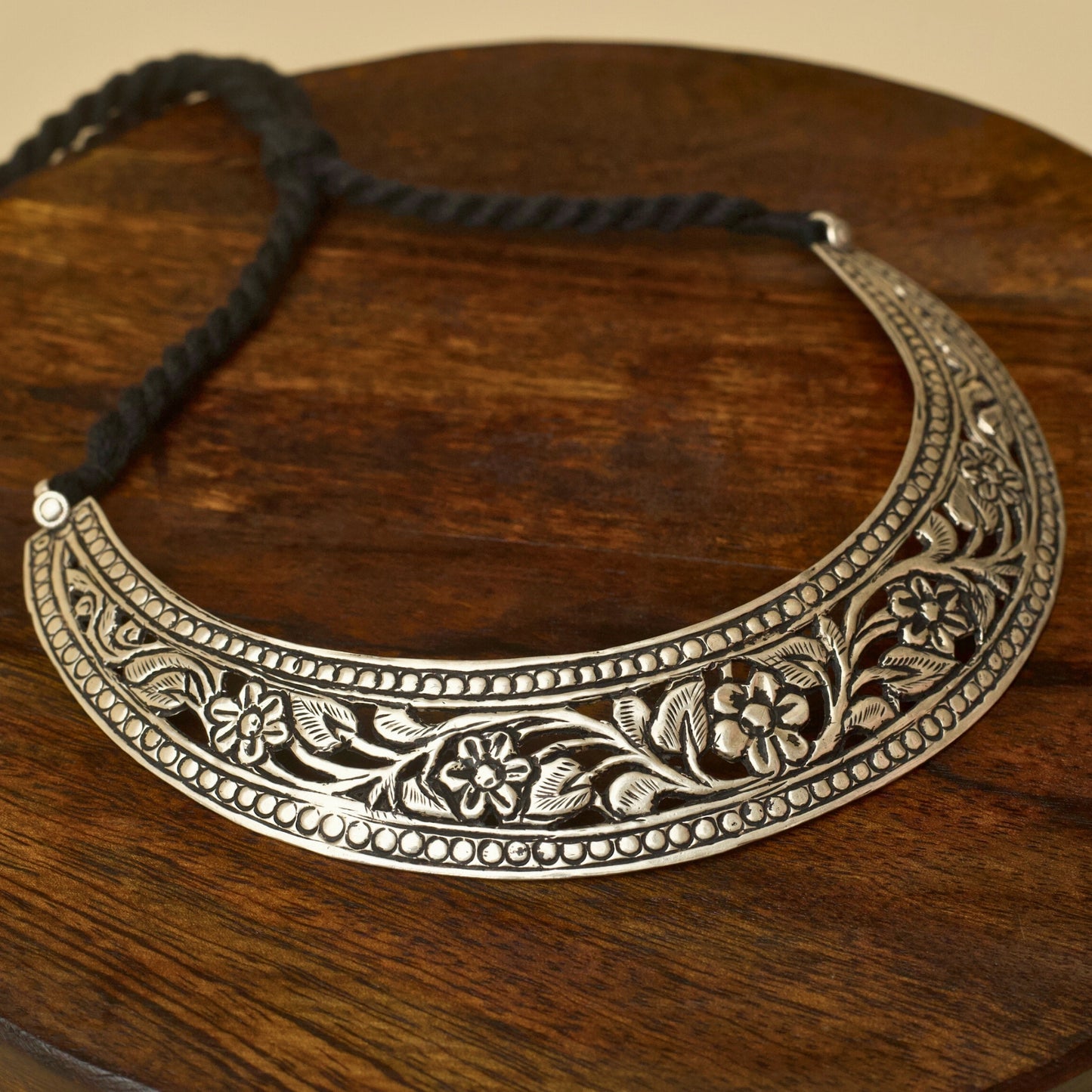 Gol Haar Necklace