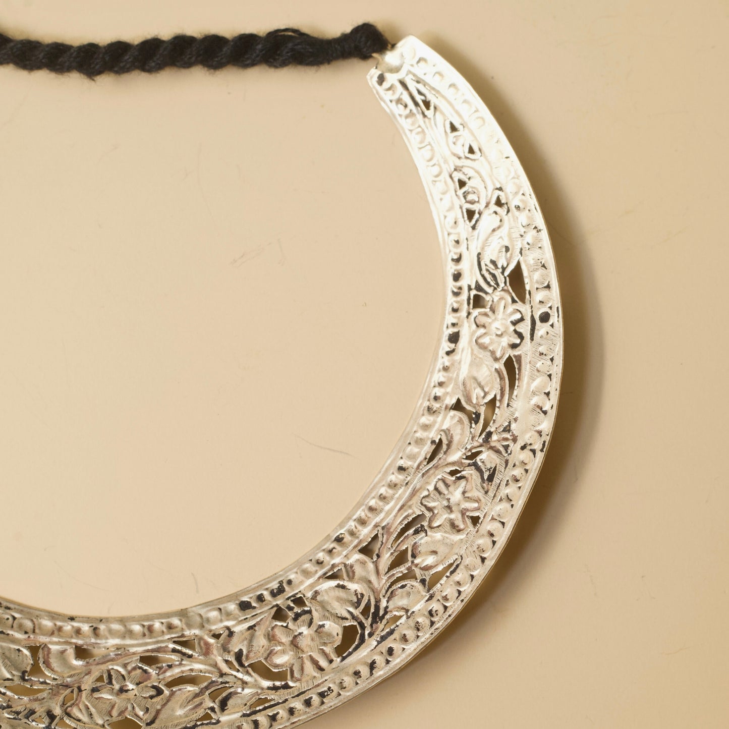 Gol Haar Necklace