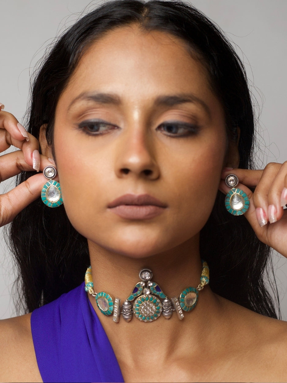 Pure silver choker with turquoise inlay and circular mosaic centerpiece