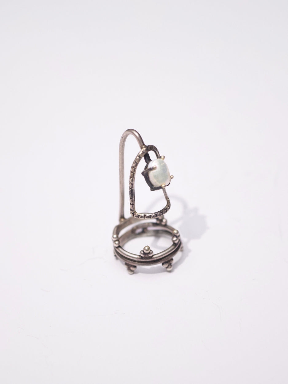 Ethereal Edge Fingertip Ring