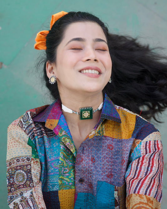 Square green enamel and kundan centre 925 silver choker with multi-strand pearl sides and silver frame detailing.