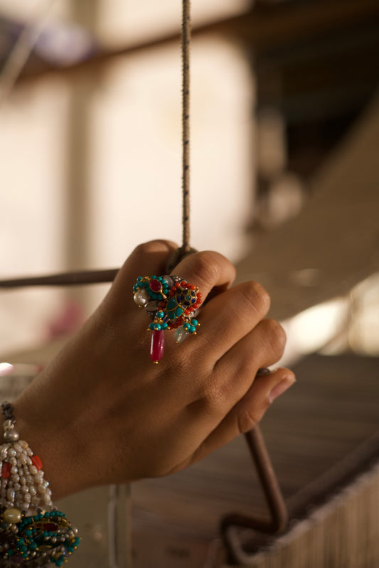 The Jewel-Tail Bird Ring