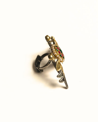 The Chit Chat Ring