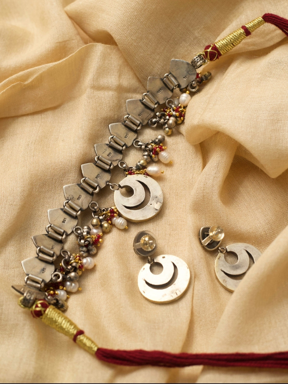 Naksa 925 silver choker – Chandrika Haar with ornate twin chand design