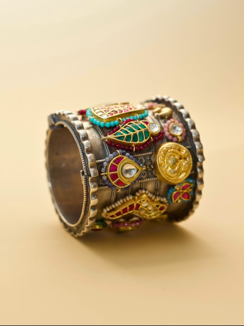 Bold handcrafted Kaleidoscope Cuff in 92.5 silver with tribal and dome motifs, as worn by artist and performer Ishitta Arun.