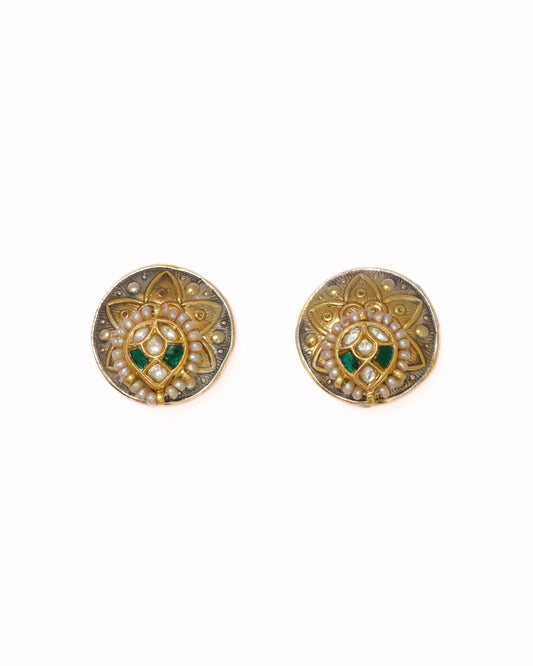 Gulnaar Studs