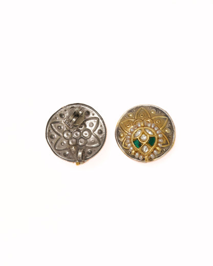 Gulnaar Studs