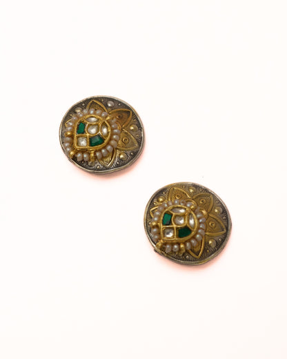 Gulnaar Studs