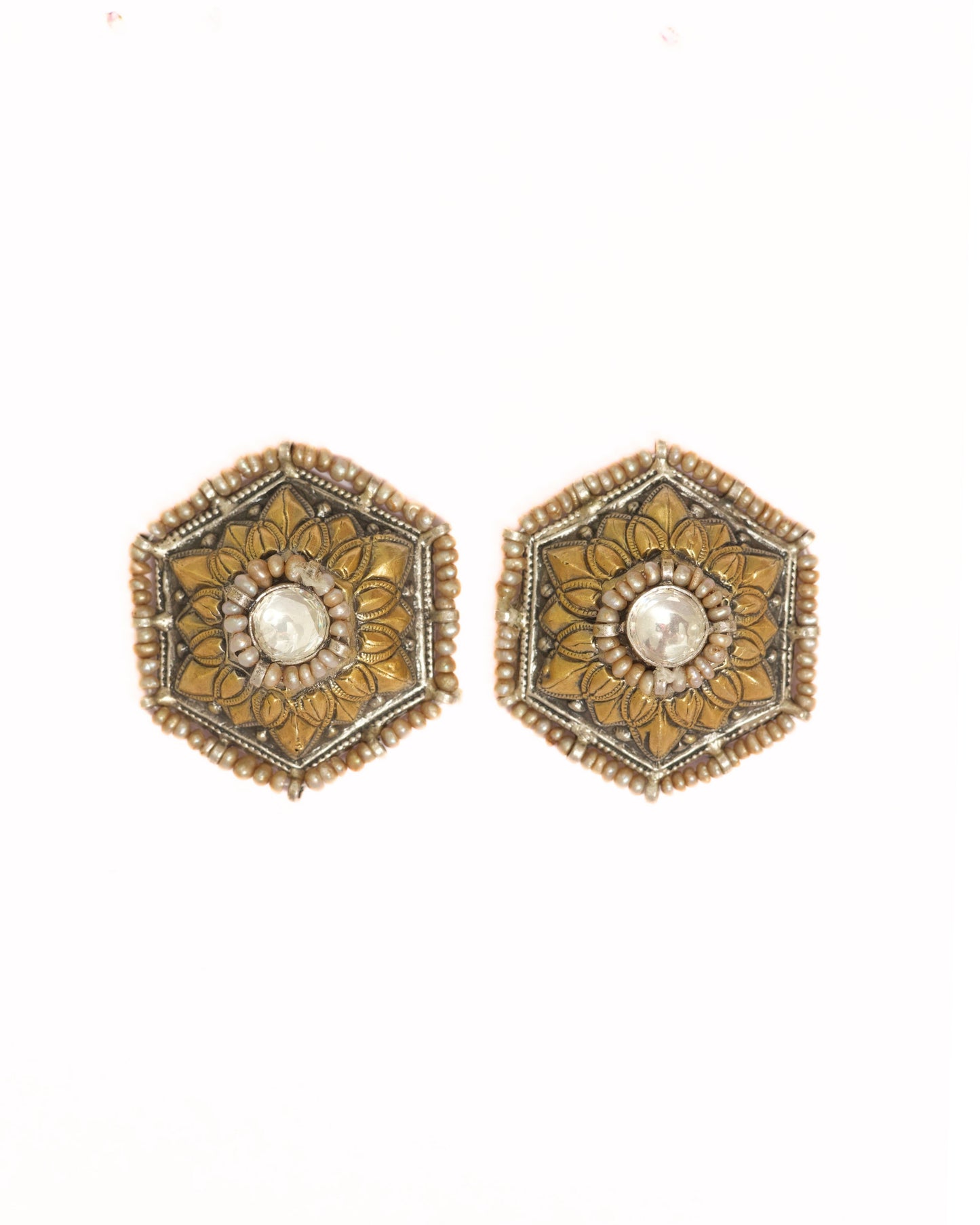 Goldleaf Studs