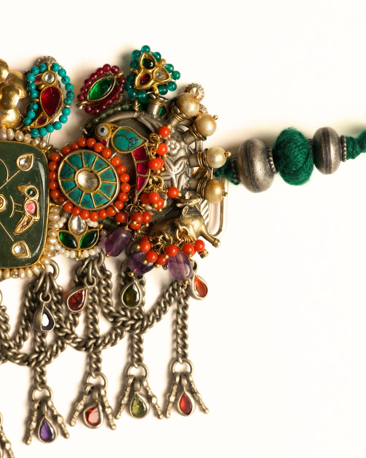 The Mehrab Choker