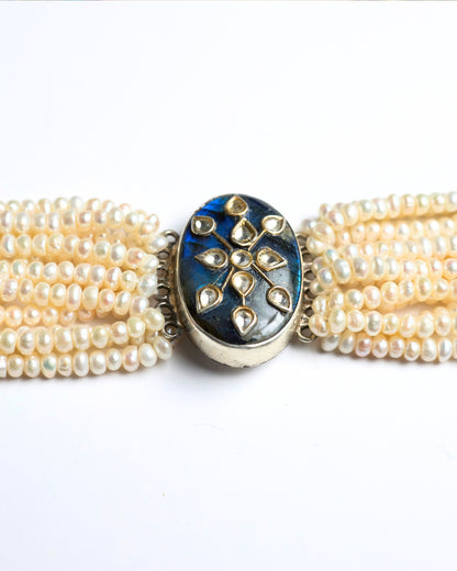 Glow Getter Choker