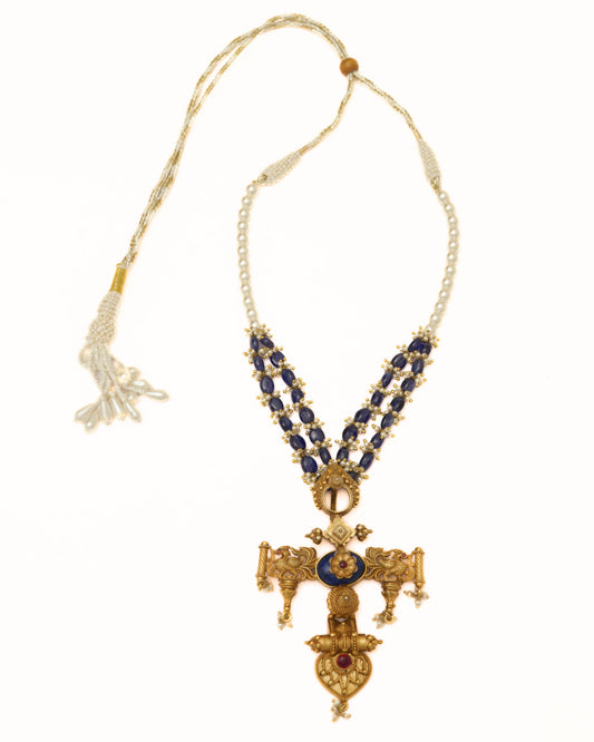 The House of Sapphires Necklace