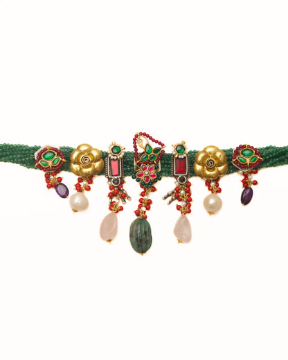 Mela Choker