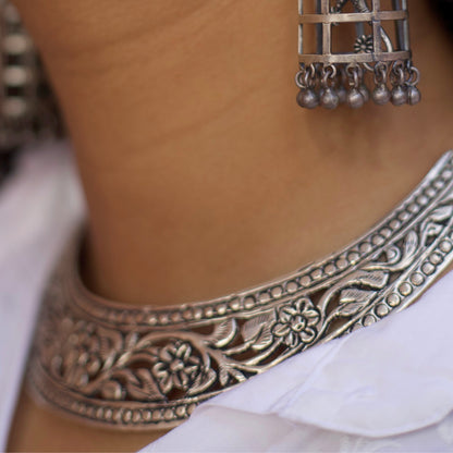 Gol Haar Necklace