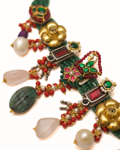 Mela Choker