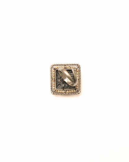 Pearl Patang Ring