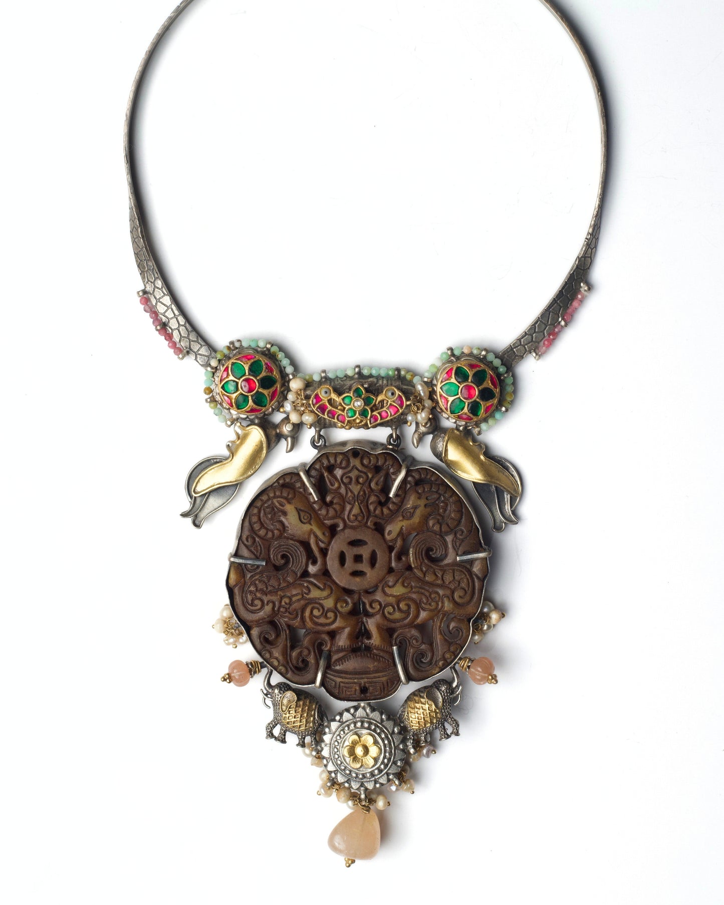 The Thronekeeper Hasli Necklace