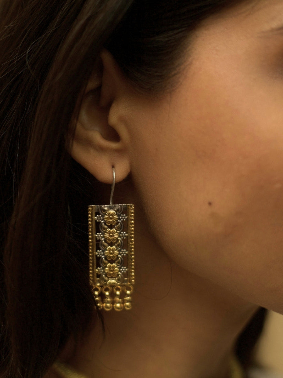 Zarwaza choker in two-tone silver and gold with Mughal darwaza-inspired design – Naksa Jewelry