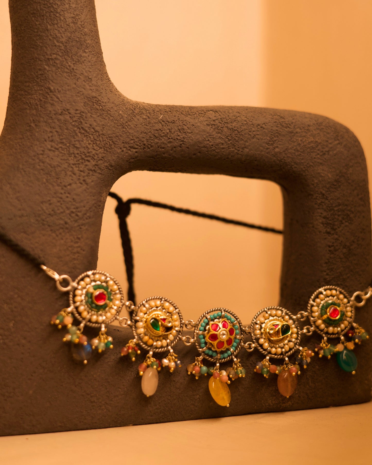 Cosmos Disc Choker