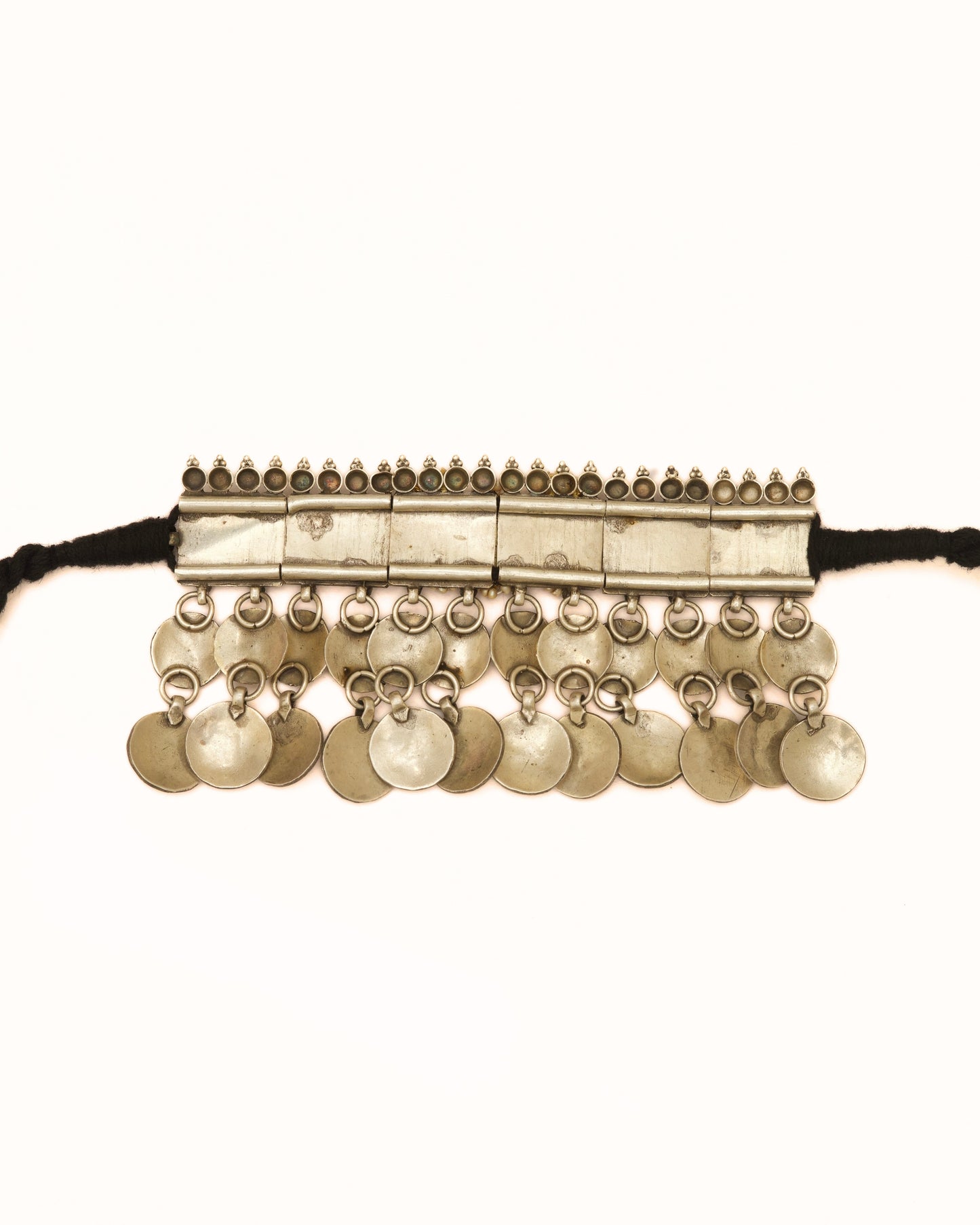Qila Silver Choker