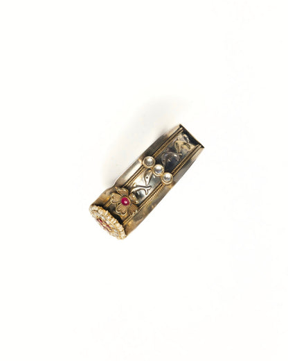 The Gulaal Cuff
