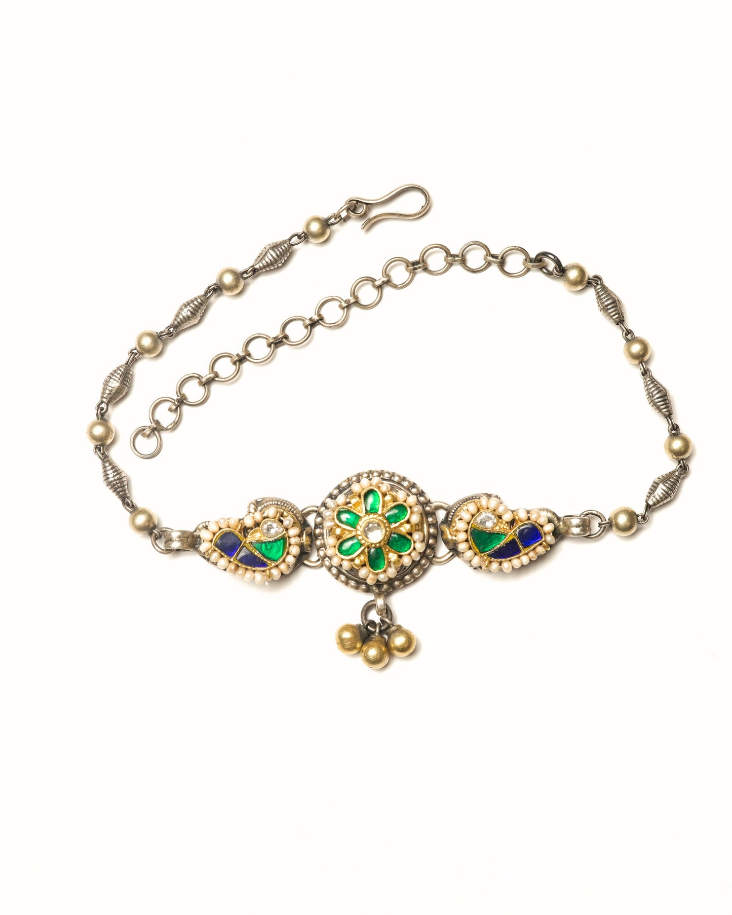 The New Guldastan Choker