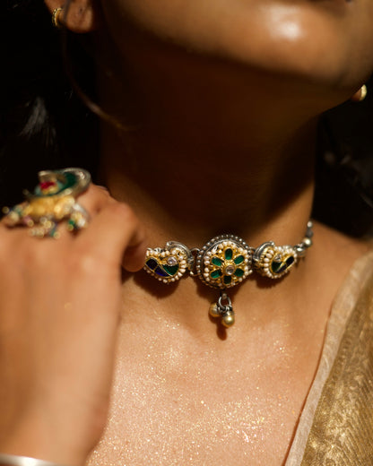 The New Guldastan Choker
