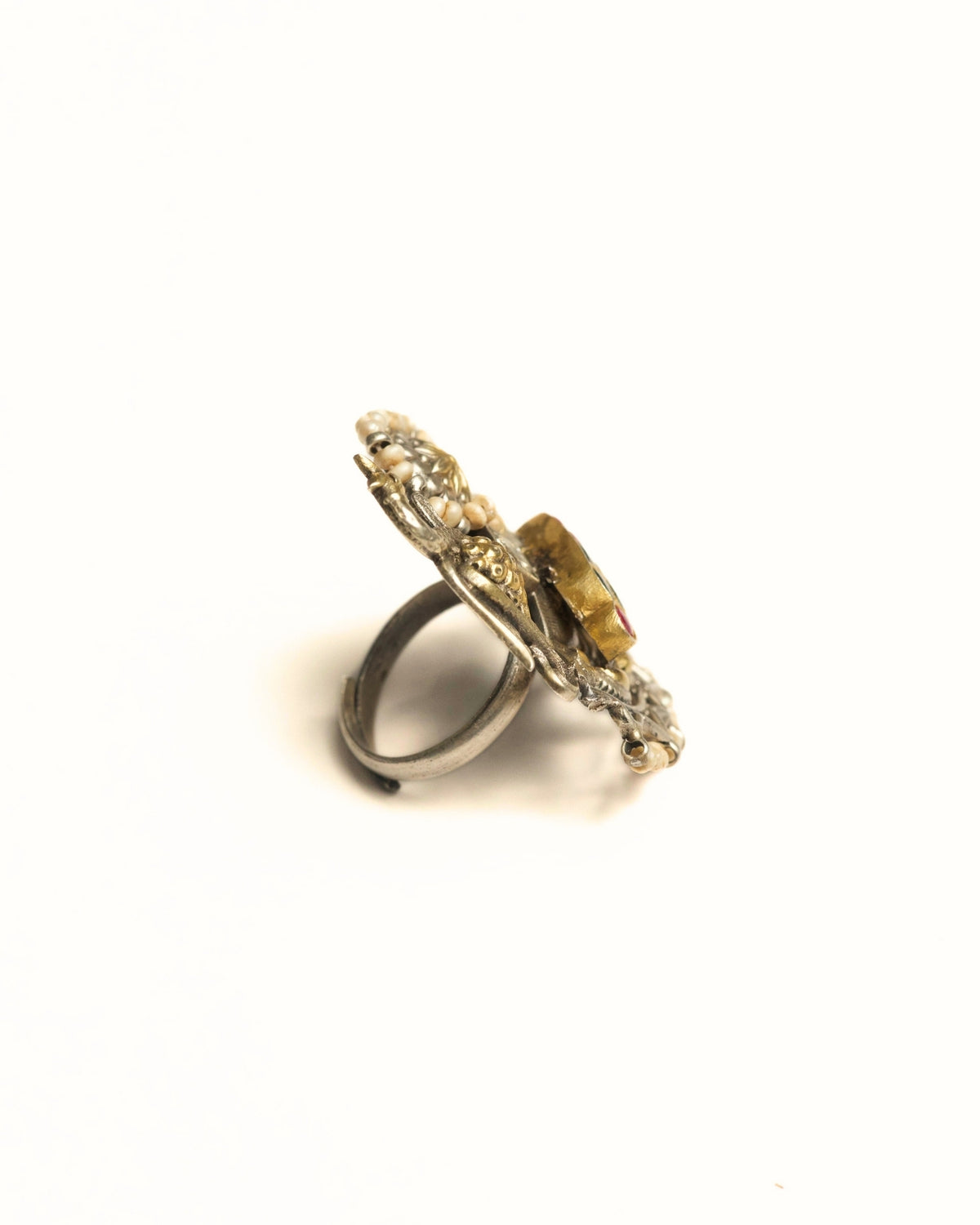 The Showbird Ring